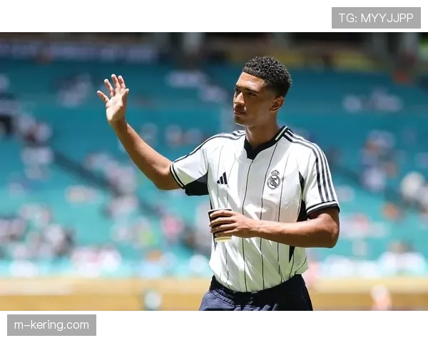 皇马加时3-2险胜拜仁,贝林厄姆绝杀,诺伊尔伤退。 皇马加时3-2险胜拜仁,贝林厄姆绝杀,诺伊尔伤退。